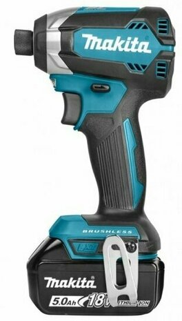 MAKITA DTD153RTJ ACCU SLAGSCHROEFMACHINE 18V 5.0AH LI-ION IN MBOX