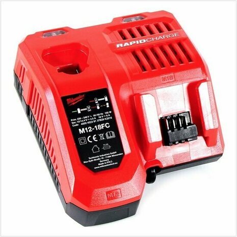 Milwaukee M12-18 FC 12V-18V Li-Ion Accu Snellader - UK stekker incl EU adapter - 4932451079